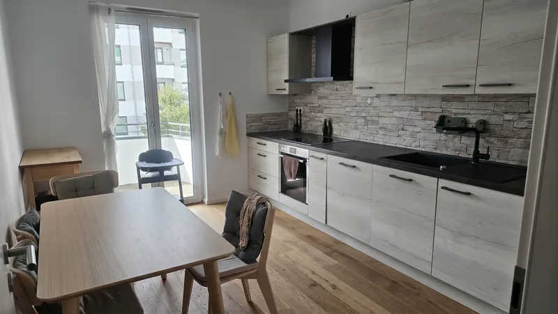 Moderne 2020-Neubauwohnung im 2. OG – Perfekt für kleine Familien! Nachmieter ab 10.11.2026 gesucht — photo 1